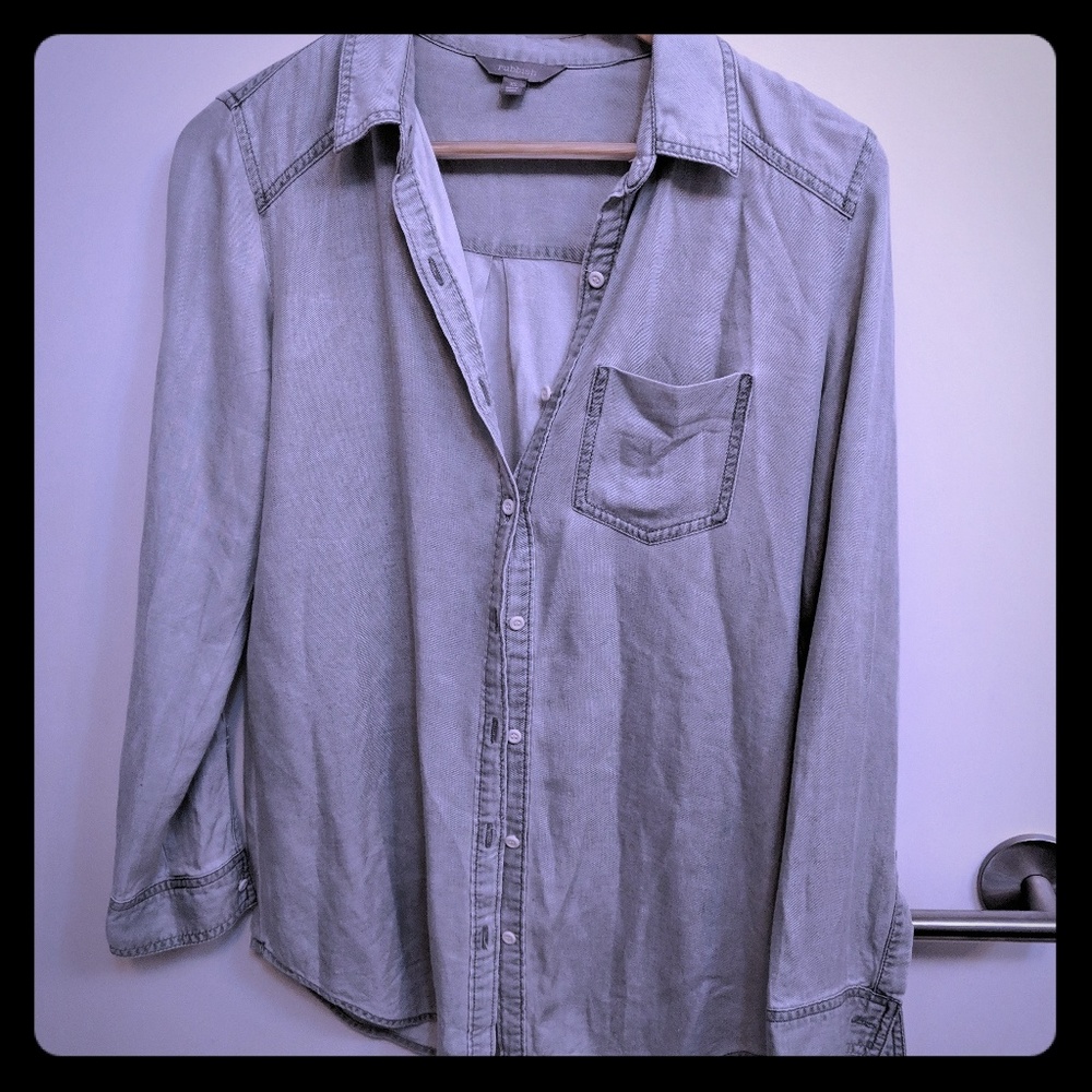 Classic Chambray button down